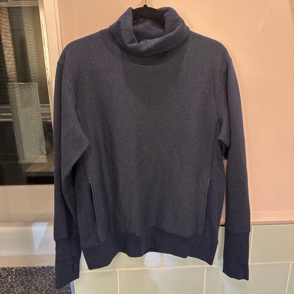 AVONTADE Men’s Medium Navy Blue Turtleneck Sweater Made in Japan
